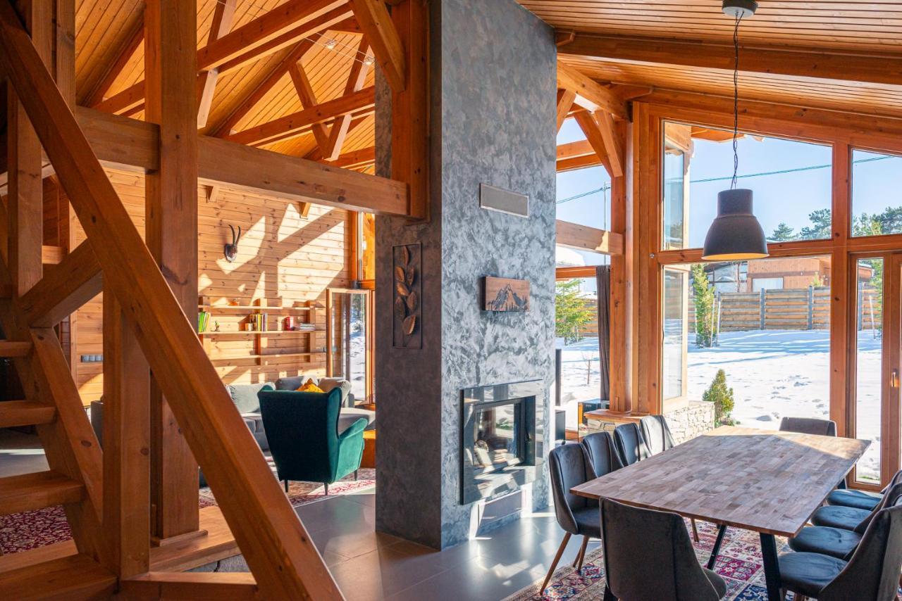 Вилла Mountain Hawk Park Банско Экстерьер фото